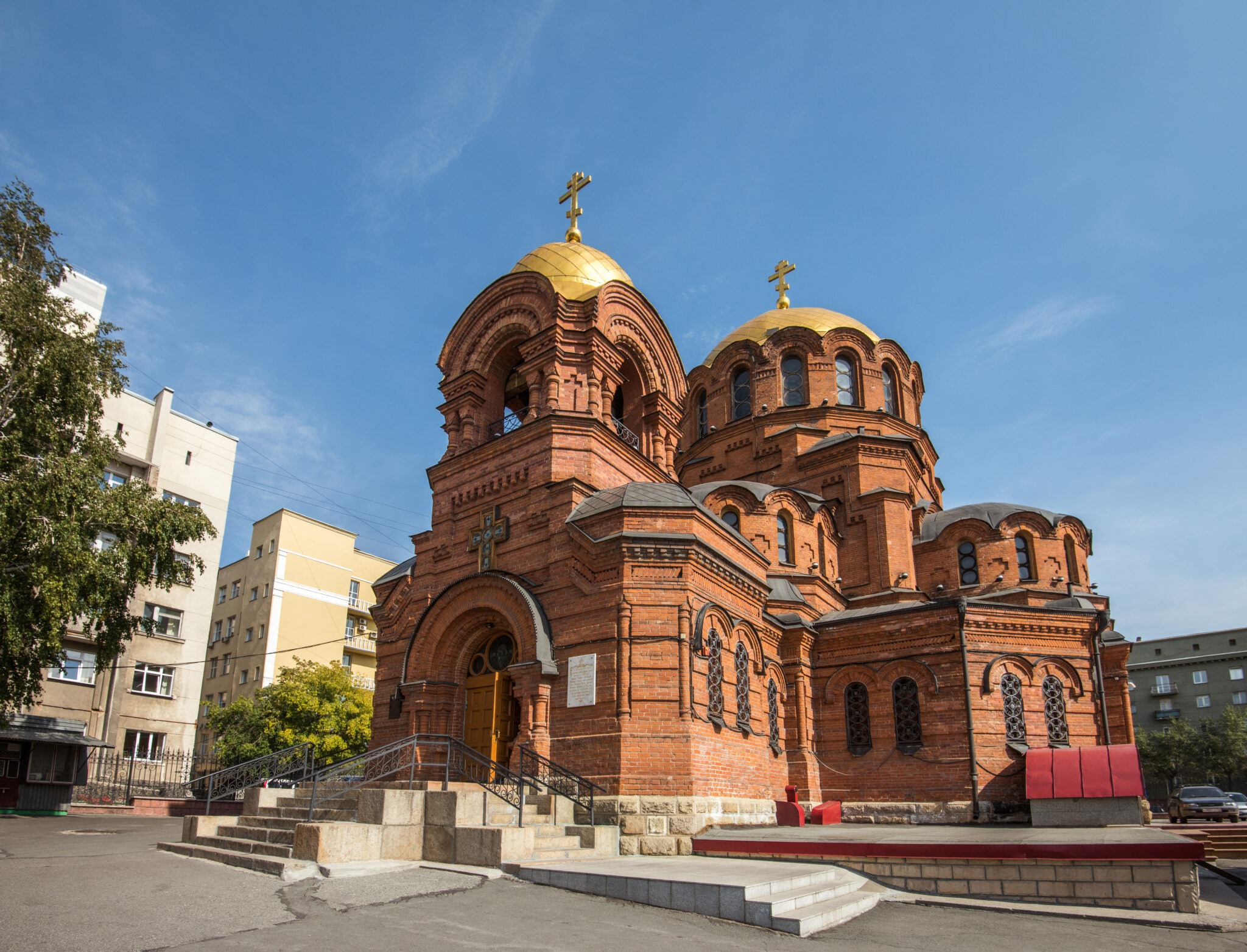 Собор александра невского в новосибирске фото